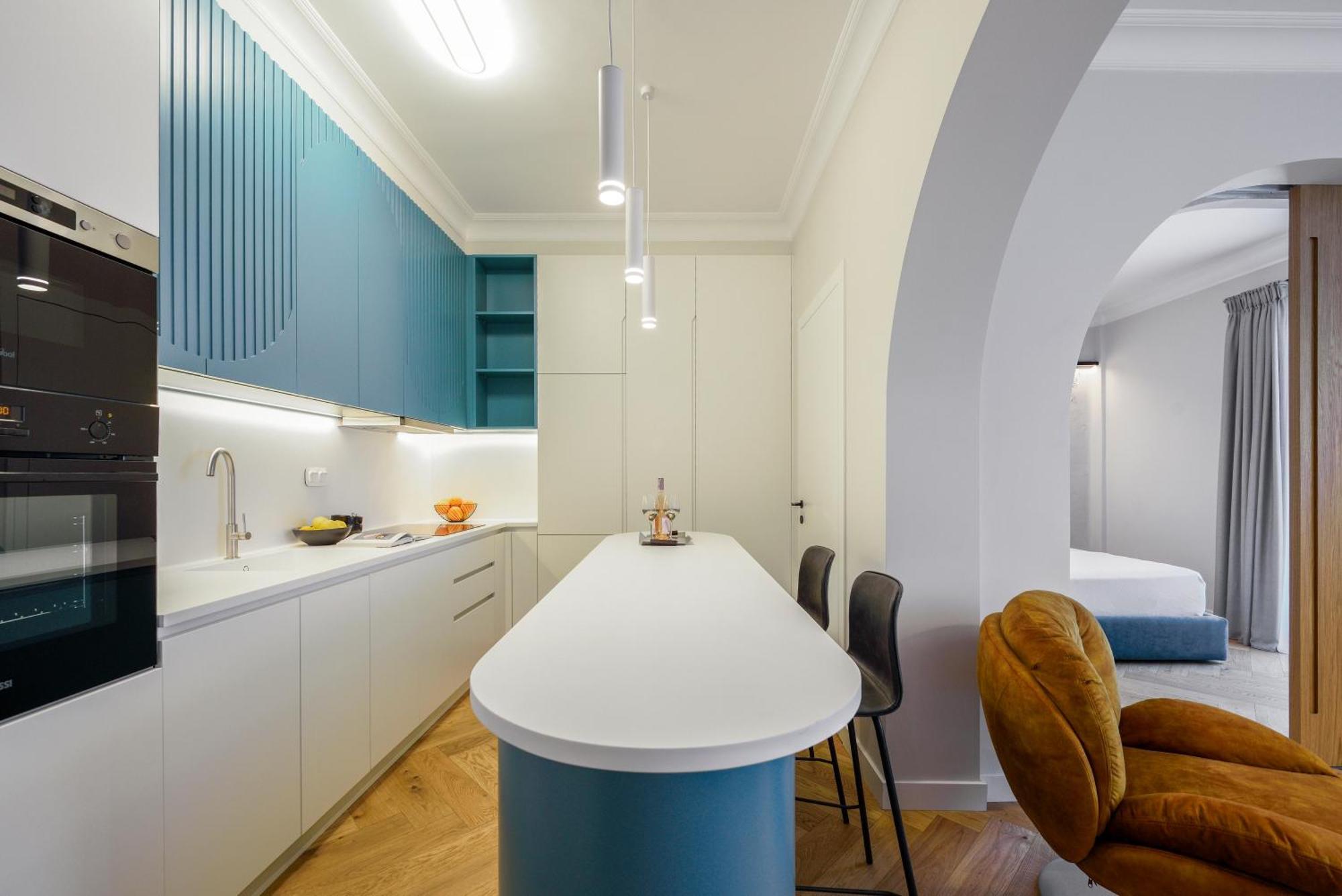Queen Apartment Thessaloniki By Luxlikehome テッサロニキ エクステリア 写真
