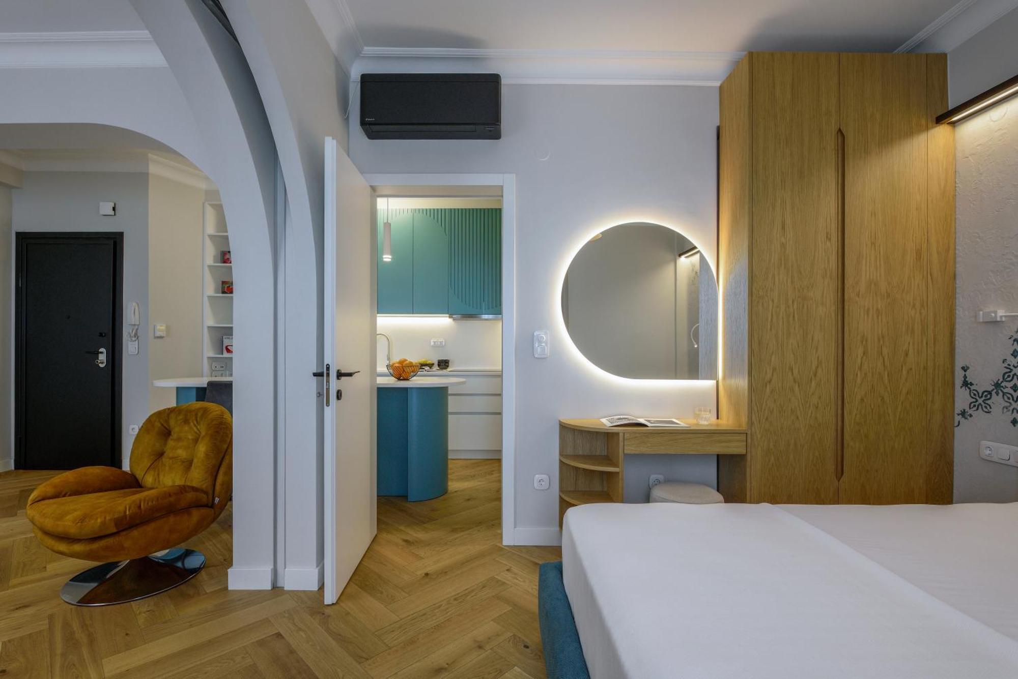 Queen Apartment Thessaloniki By Luxlikehome テッサロニキ エクステリア 写真